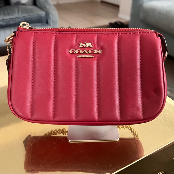 Coach Nolita 19 with Gold Chain and Leather Quilting in Red - Picture 4 of 5